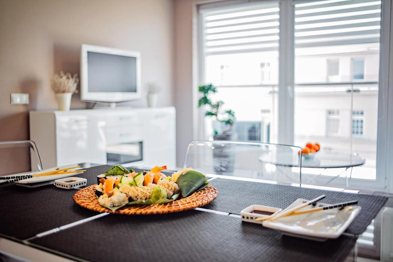 Apartamenty Homely Place Centrum - Stary Rynek - Parking Posen Exterior foto