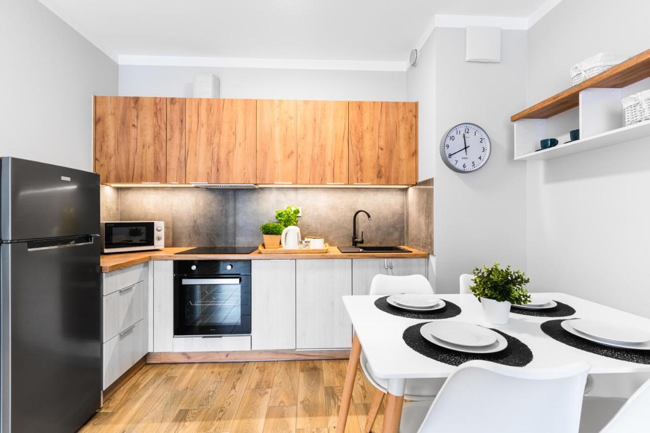 Apartamenty Homely Place Centrum - Stary Rynek - Parking Posen Exterior foto